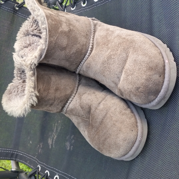 Ugg min Bailey bow boot II - Picture 2 of 3